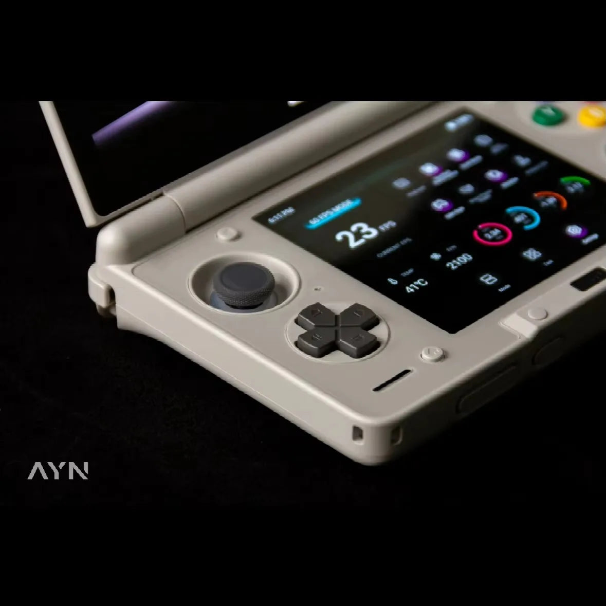 AYN Thor Handheld Game Console Dual Screen Flip 6 OLED 120 HZ 1080*1920 Screen SD 8Gen 2nd Version 16GB+1t Handheld Game Player